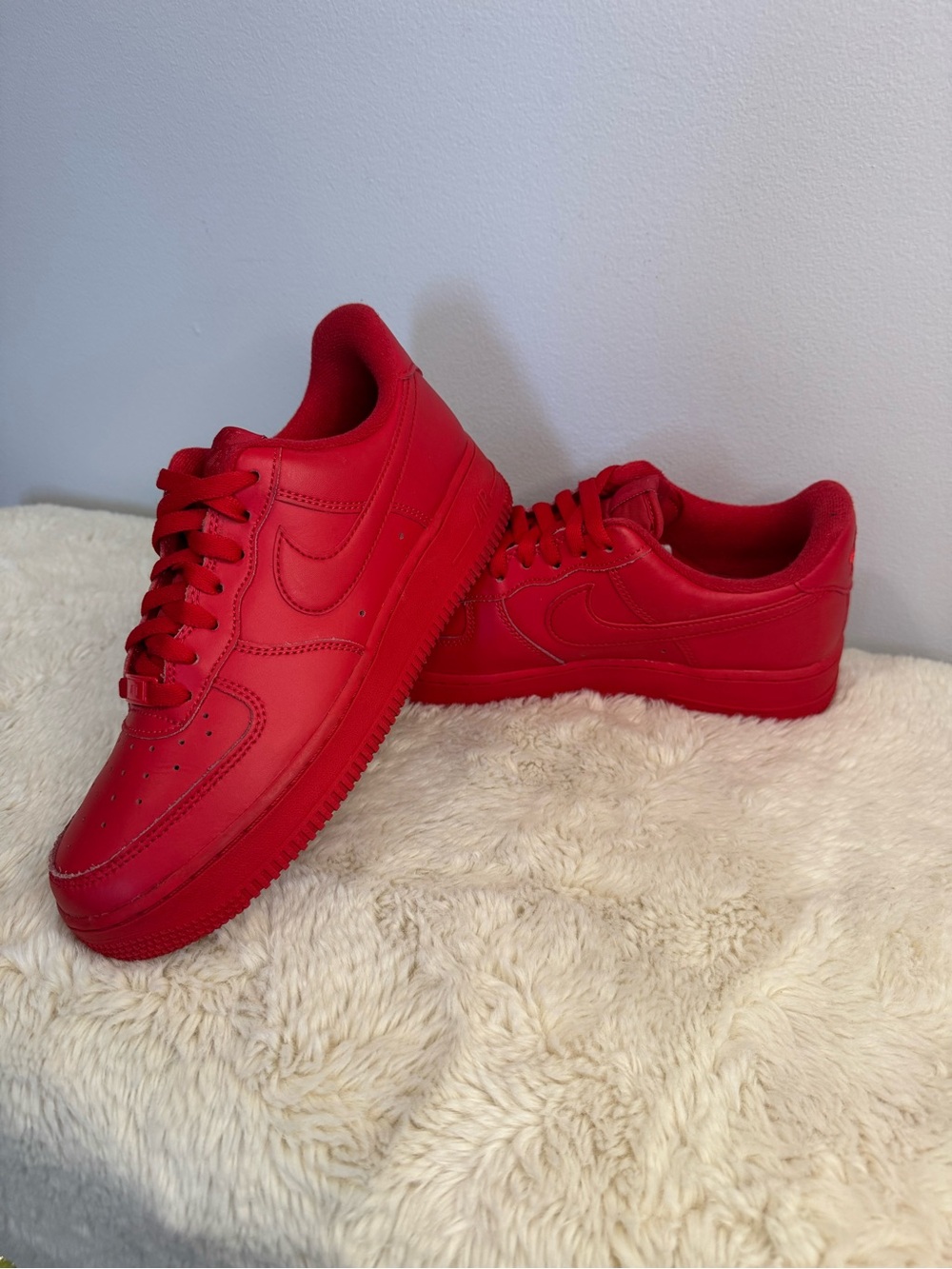 EUC Nike Air Force 1 - Size 6.5 Men’s / Women’s 8